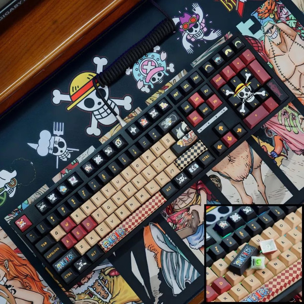 Bàn Phím Cơ LEAVEN K108 Phiên Bản One Piece Đỏ Đen V1